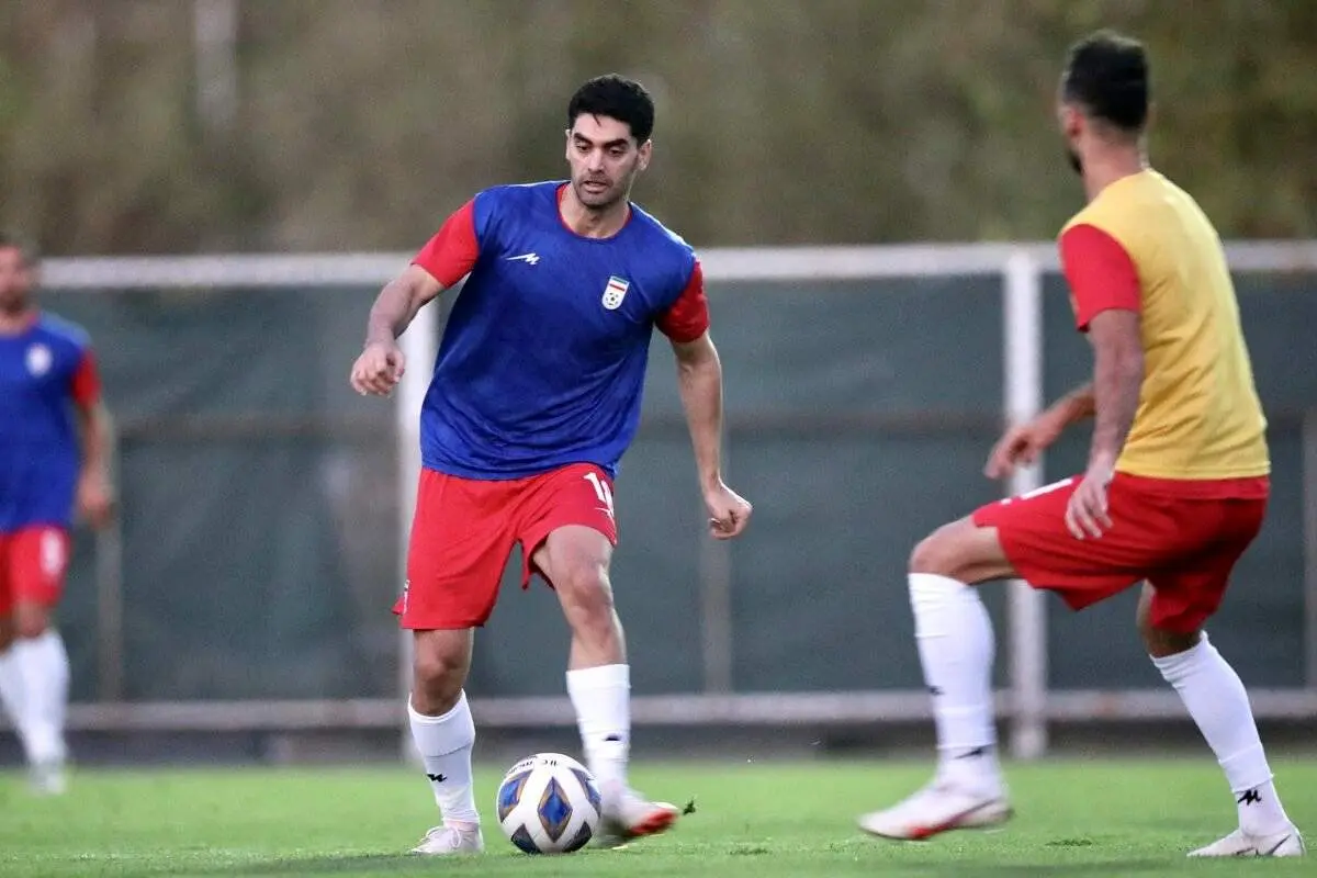 آمادگی علی کریمی برای بازگشت به تیم ملی+ عکس