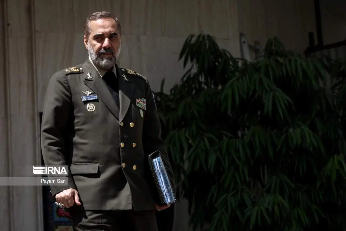 وزیر دفاع: جنگی در منطقه رخ نخواهد داد