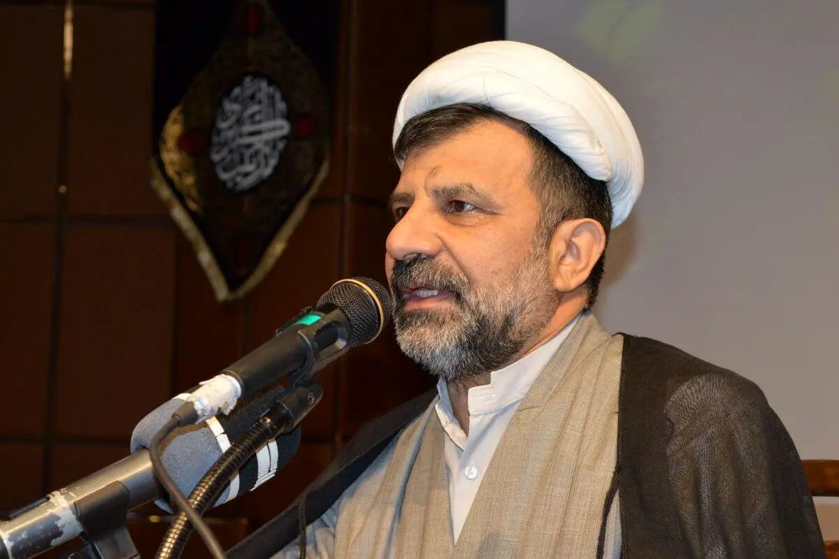 امروز اگر نخبگان مهاجرت کنند، به پیامبر(ص) نزدیک نیستیم
