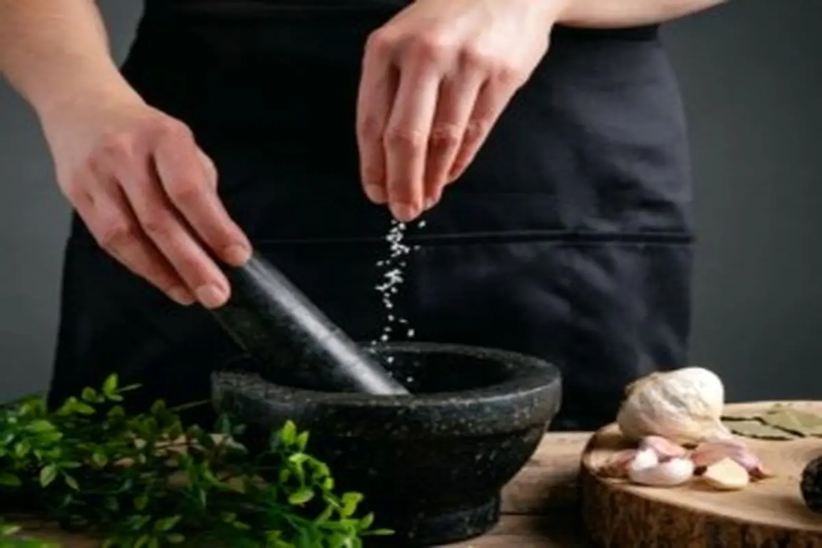 اینگونه شوری غذا را از بین ببرید