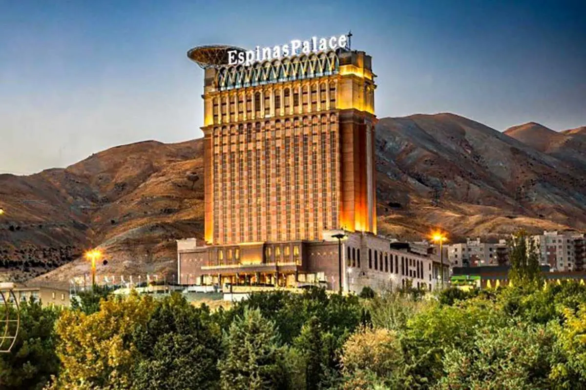 هتل رونالدو در تهران فول شد+ فیلم
