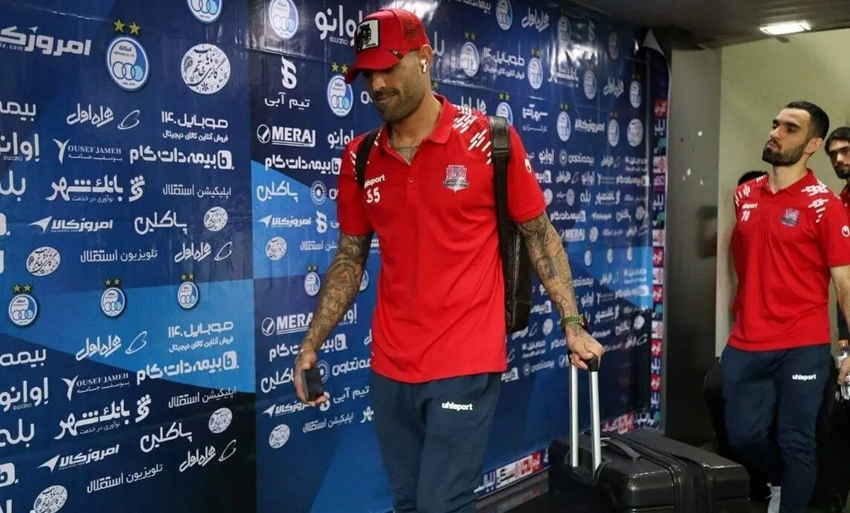 جدایی غیرمنتظره مدافع پرسپولیسی