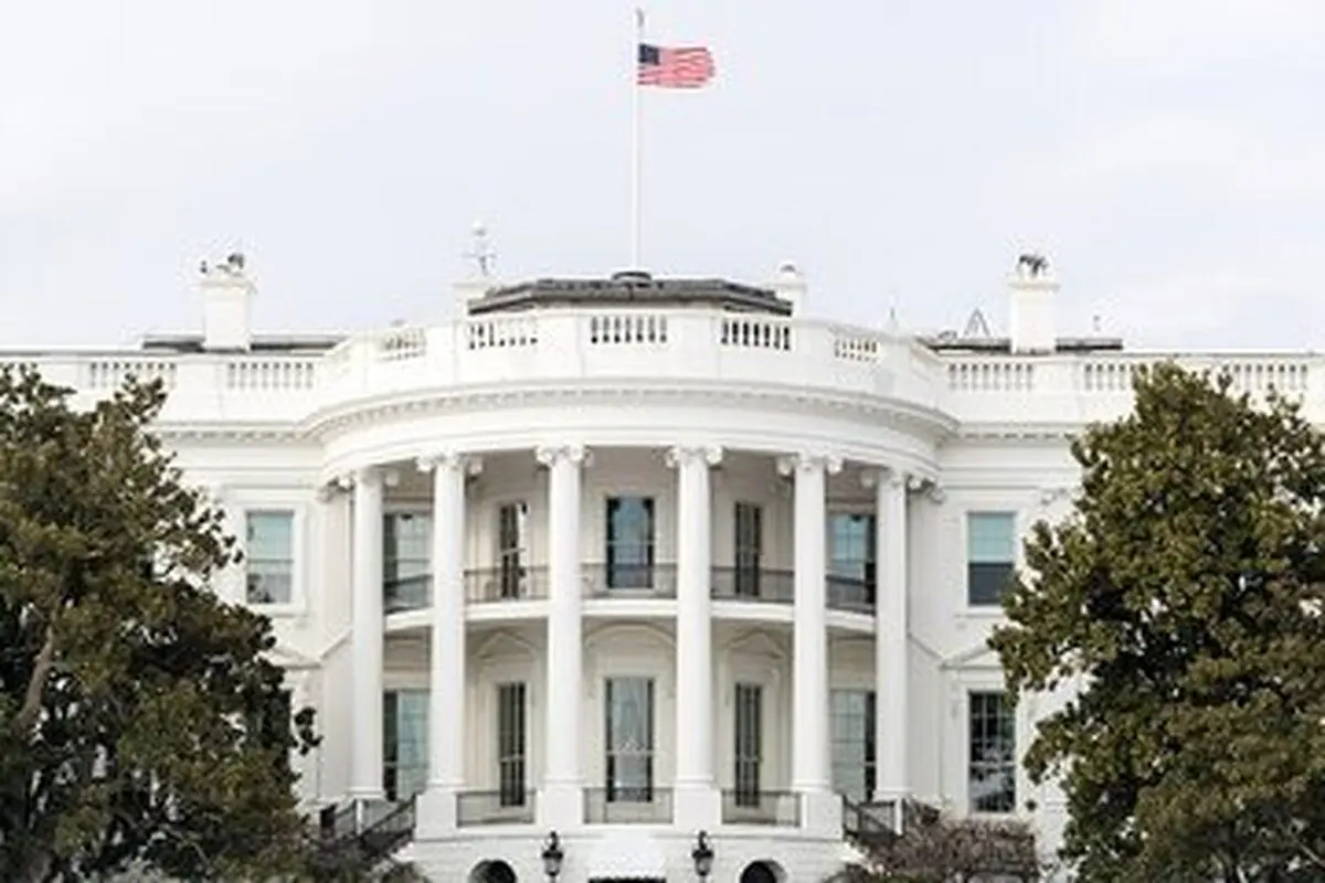 کاخ سفید آزادی ۵ آمریکایی در مقابل آزادی ۵ ایرانی و آزادسازی دارایی‌های ایران را تایید کرد