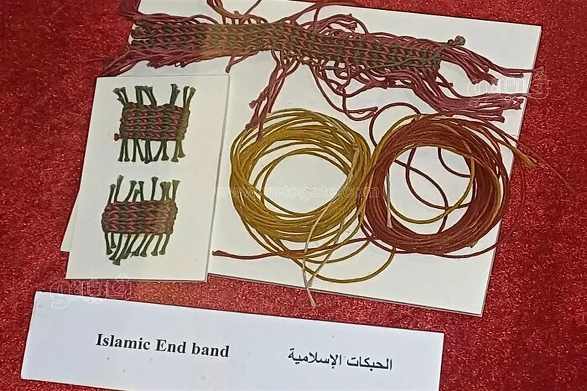 مرمت کهن ترین قرآن جهان را ببینید+ تصاویر