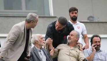 وزیر ورزش به مدیرعامل پرسپولیس وقت ملاقات نداد!