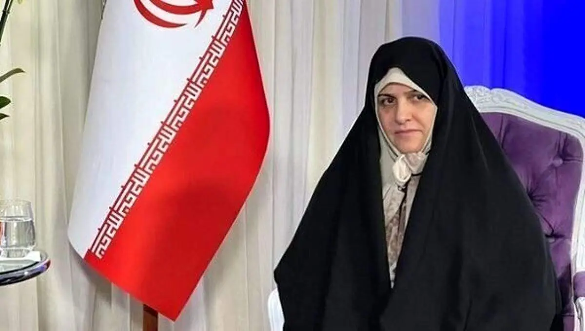 استوری معنادار نویسنده کتاب ۲۳ نفر برای همسر رئیسی+ عکس