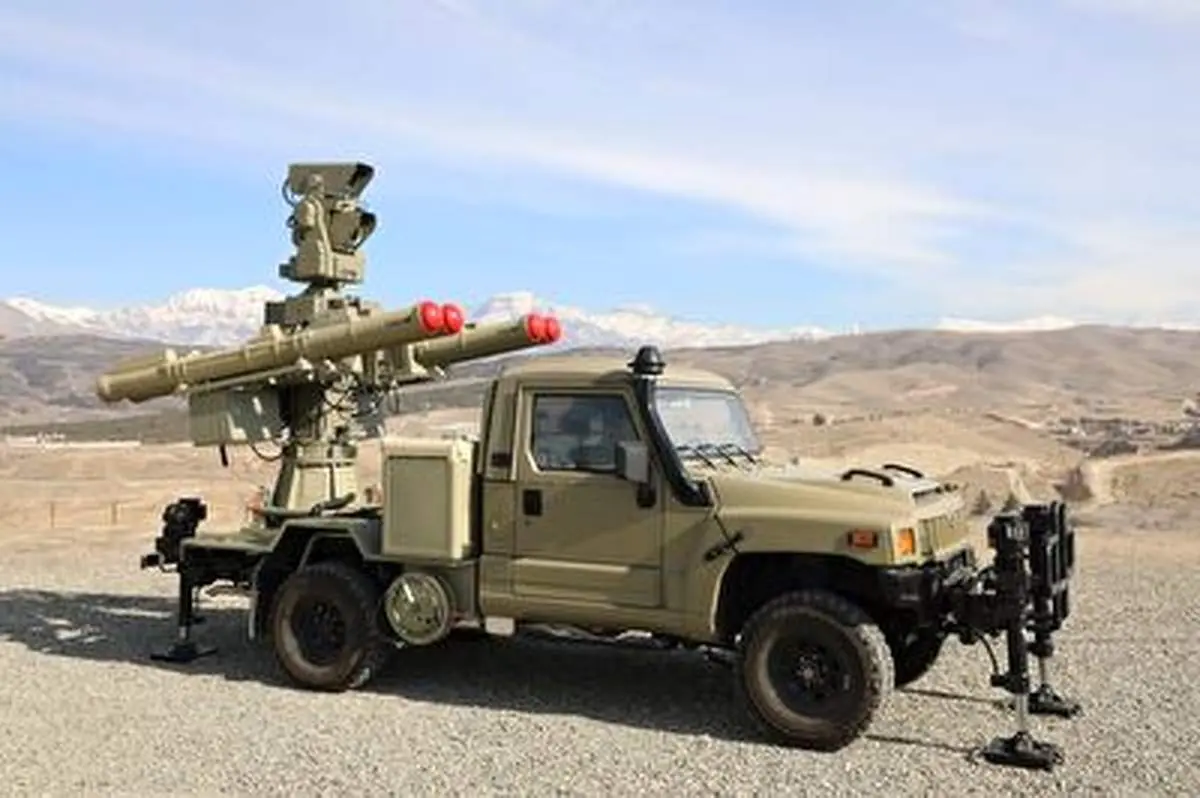 لحظه اصابت موشک مجید شلیک شده از پهپاد کرار به هدف هوایی+ فیلم