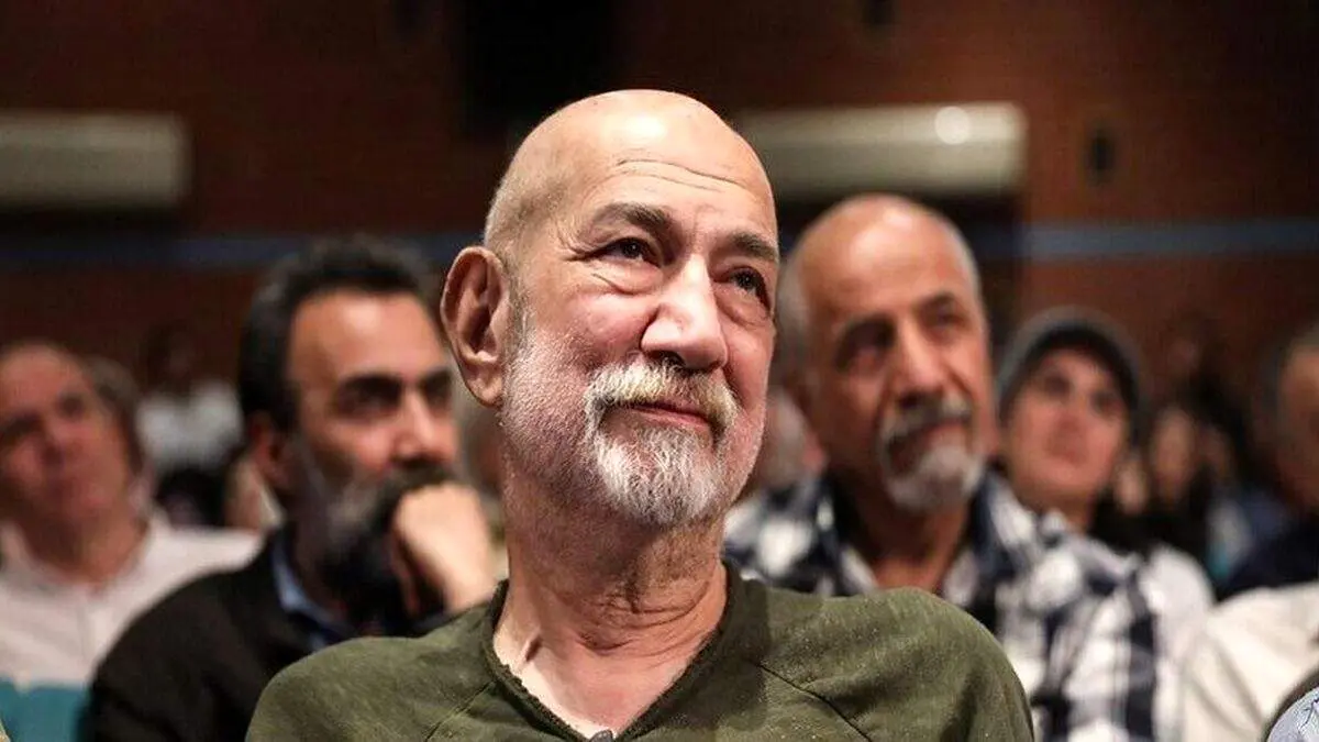 تصویری از کودکی آتیلا پسیانی در کنار مادرش