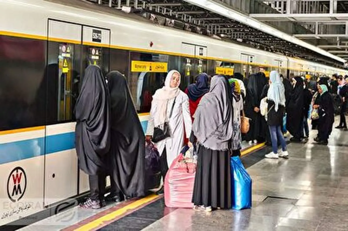 رونمایی از ایستگاه های خط ۶ و ۷ تهران با معماری ایرانی+ فیلم