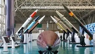 رونمایی از موشک ایرانی در حضور مقام بلندپایه نظامی روسی+ عکس