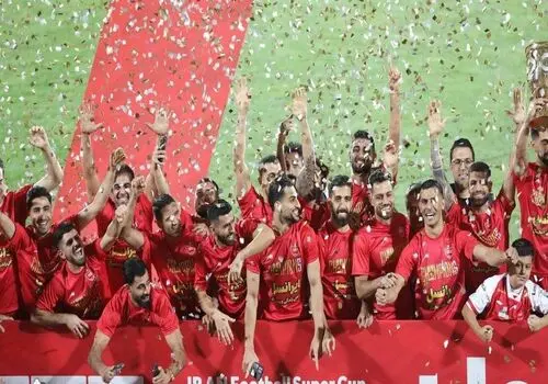 گل اول پرسپولیس به مس رفسنجان با قیچی برگردان زاهدی+ فیلم