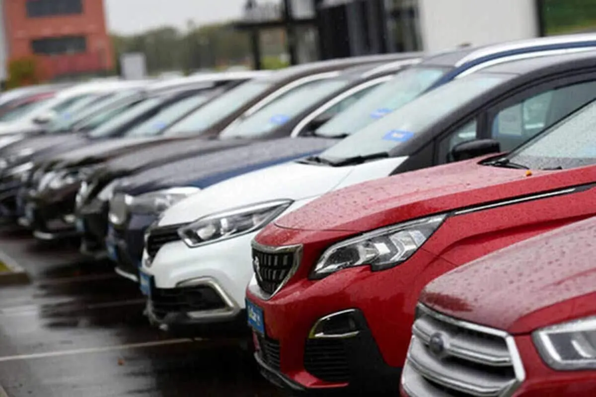 قیمت خودروهای خارجی سقوط کرد+ جدول