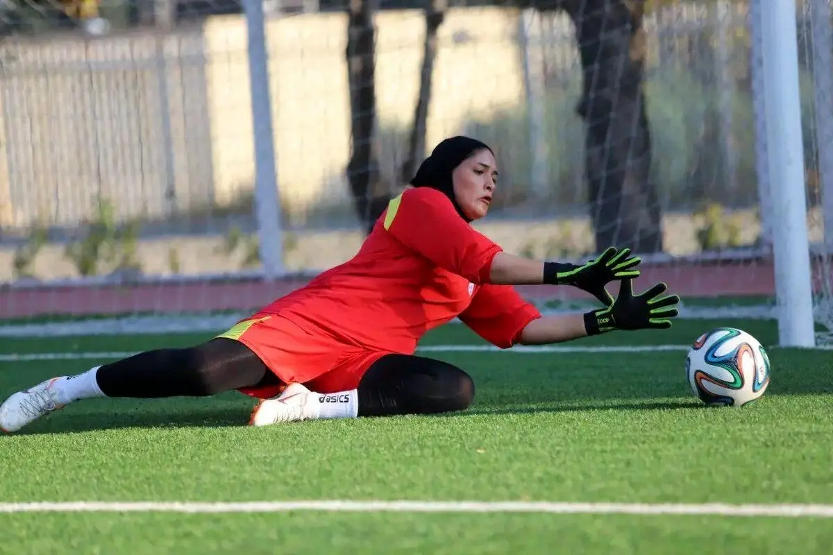 این فوتبالیست زن، عابدزاده فوتبال زنان ایران است