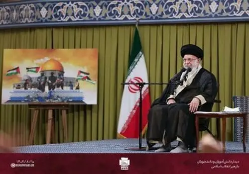 
دیدگاه اسلام در موضوع زن؛ منطقی و استدلالی و رویکرد غرب؛ سودجویی و لذت‌جویی