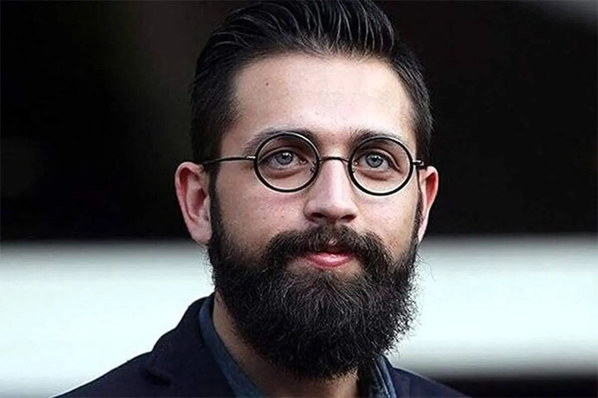 تیپ جدید محسن افشانی با کاپشن چرم قرمز+ عکس