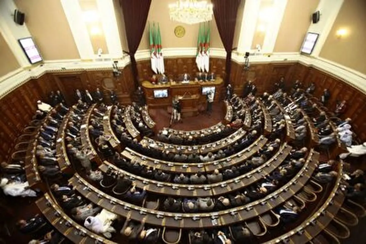 مجلس الجزایر ورود به جنگ با رژیم صهیونیستی را تصویب کرد+فیلم