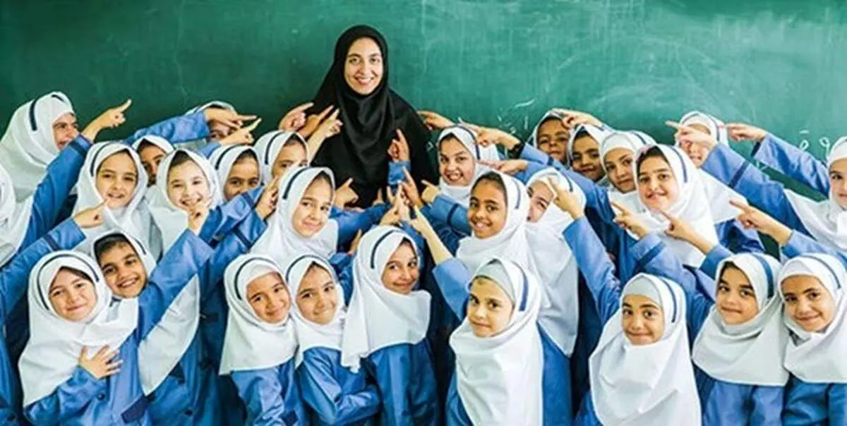 «معلم» شدن دانش آموزان برتر مدارس؟