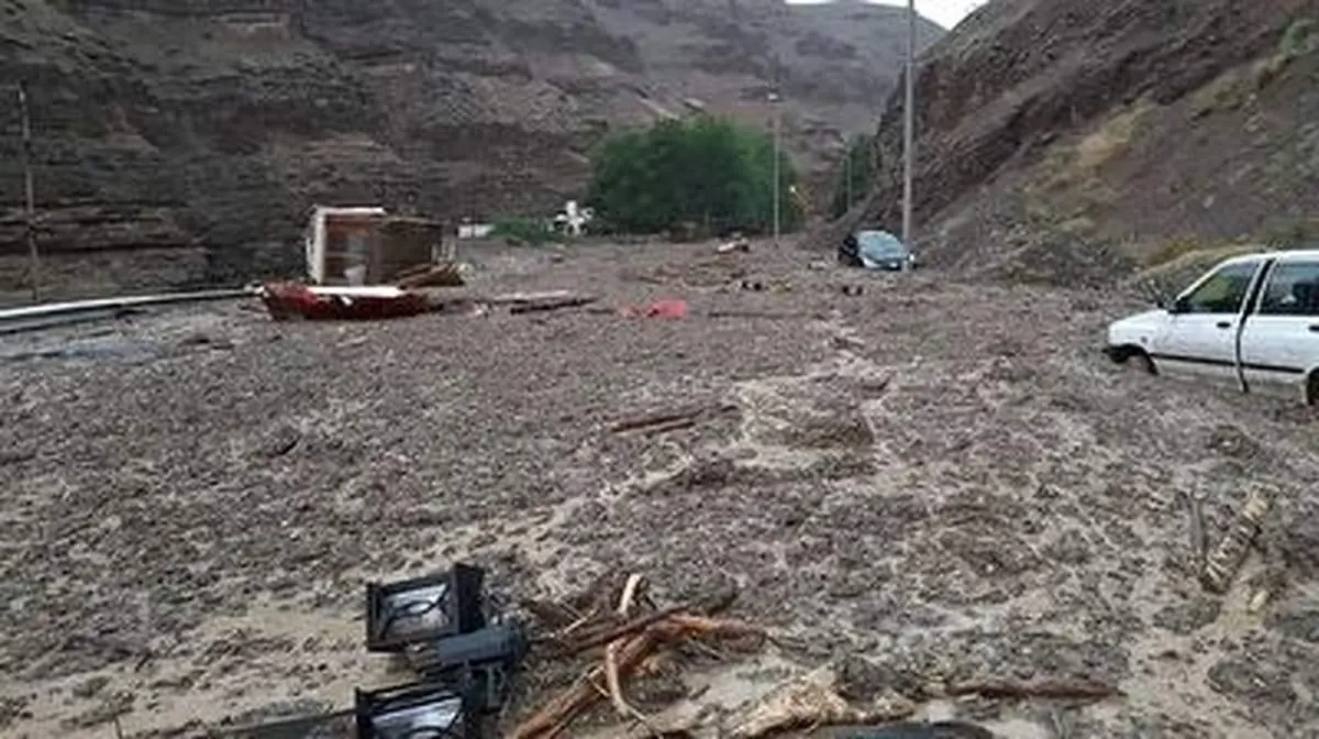 وضعیت اسفناک شهر چالوس پس از سیل وحشتناک امشب+ فیلم