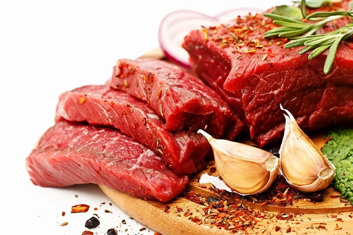 گوشت گوساله را به جای گوشت شتر میفروشند!+قیمت