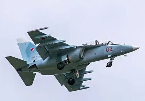 رونمایی روسیه از جت Yak-130M با قابلیت های رزمی پیشرفته + تصاویر