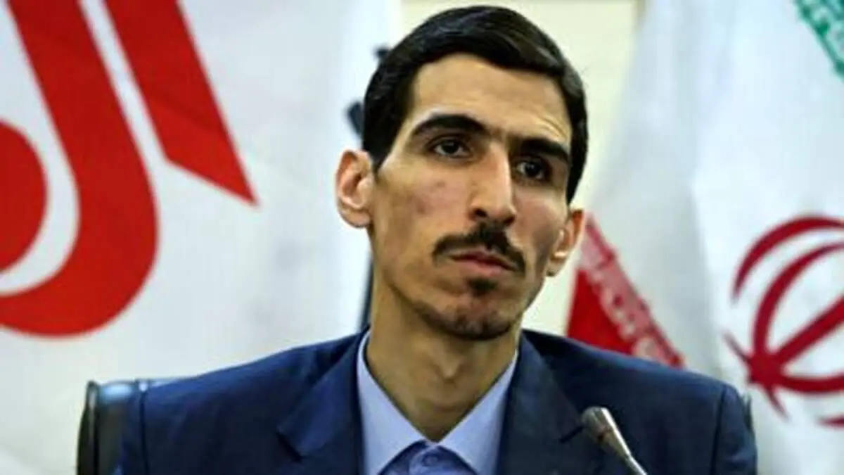 مالک شریعتی: خجسته مهر همچنان به دنبال اعزام پسرش به آمریکاست!+ فیلم
