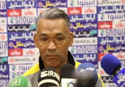 استعفای «ژوزه مورایس» از سرمربیگری سپاهان