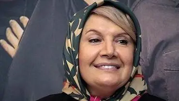 عکس زیر خاکی از خانم بازیگر معروف در سفر خارجه