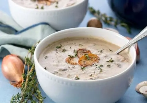 طرز تهیه سوپ ماست و گشنیز خوشمزه و خاص
