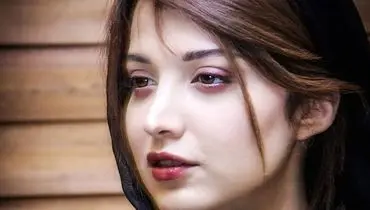 روشنک گرامی بازهم با یک استایل خاص خودنمایی کرد