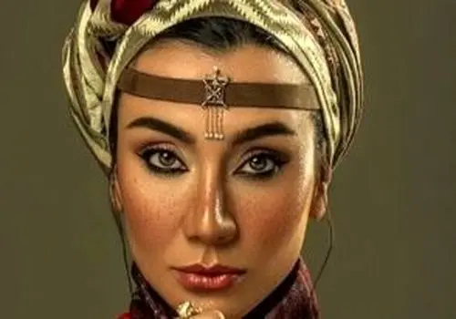 فتوشات‌های جدید خاطره حاتمی با لباس‌هایی خاص