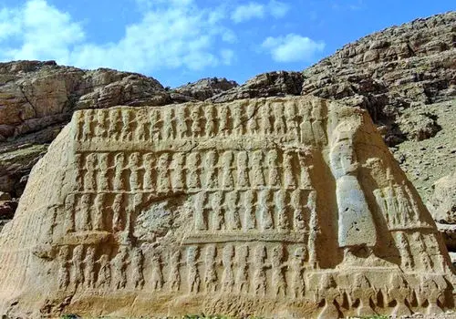 تنگه کول‌فرح ایذه؛ جلوه‌ای از شکوه باستان و زیبایی طبیعت + عکس