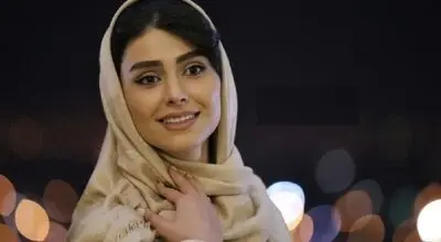 استایل شیک و چشمگیر لاله مرزبان روی فرش قرمز جشنواره ونیز+تصاویر