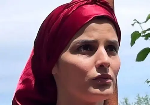 لحظاتی از پشت صحنه سریال «سوجان» با حضور بازیگران اصلی