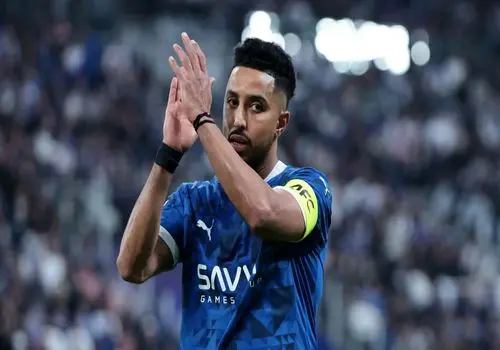 پیشنهاد وسوسه‌انگیز الهلال به کاپیتان منچستر سوژه شد