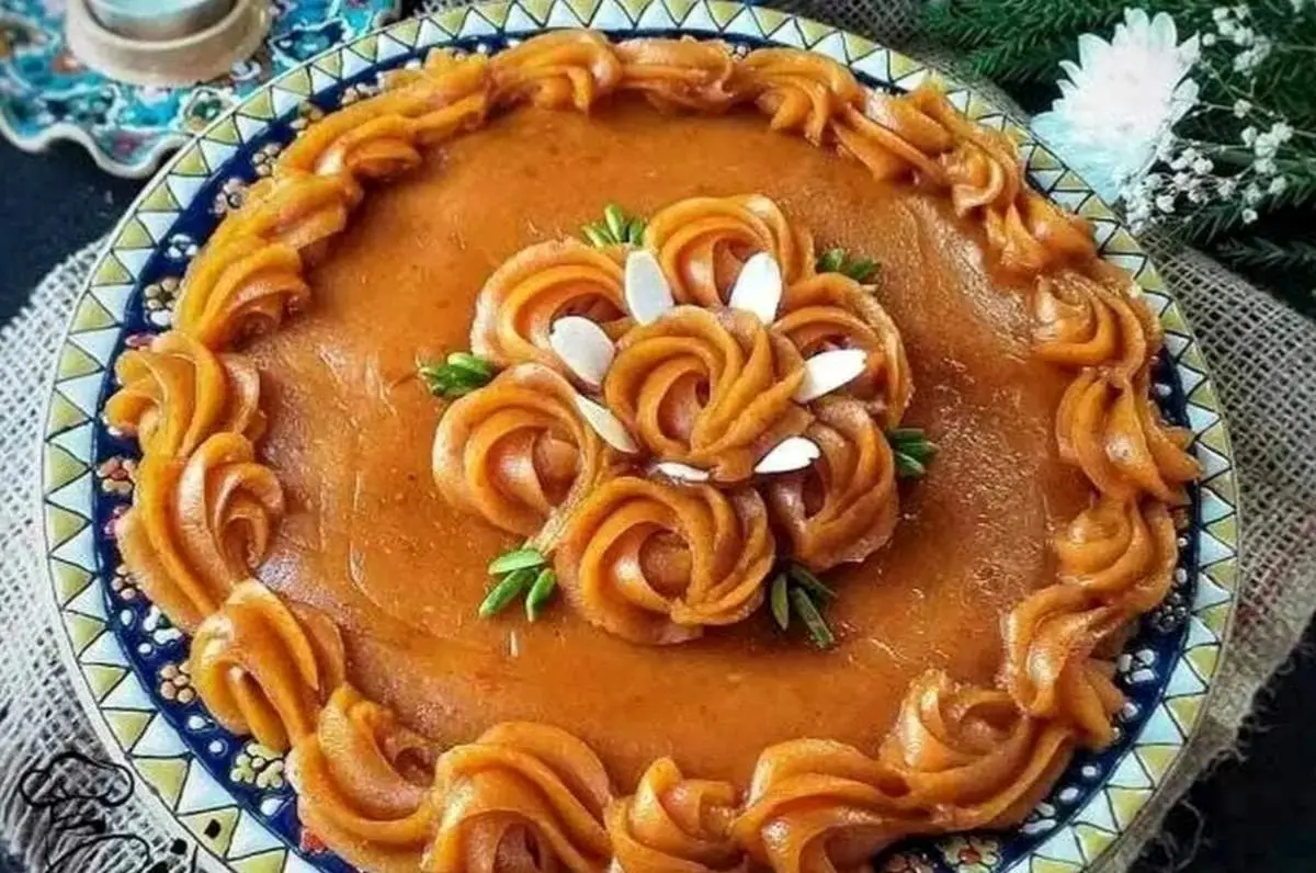 طرز تهیه حلوای سوهانِ لطیف و خوشمزه برای افطار