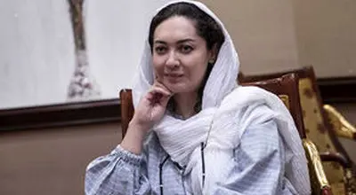 بهت نیکی کریمی از شنیدن قیمت مرسدس بنز در ایران/ویدیو 