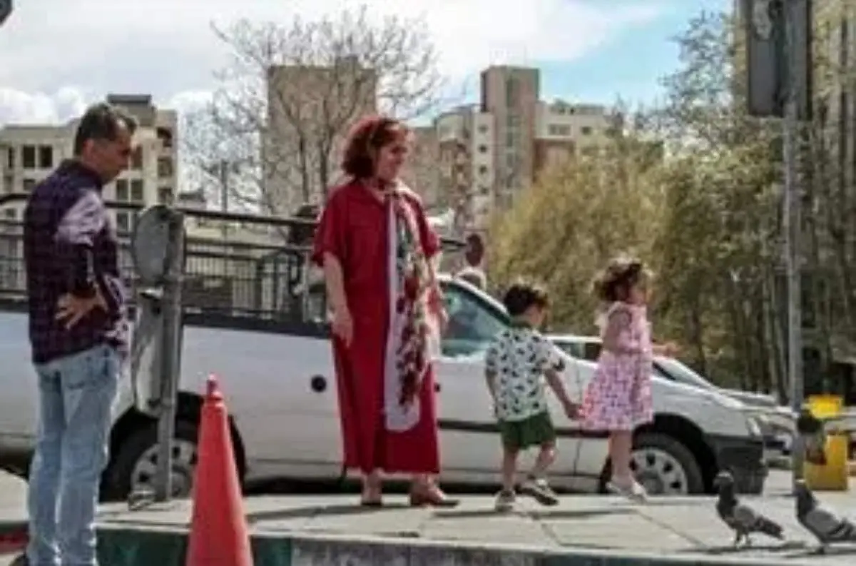 چند تصویر خاص از تهرانِ پس از آتش‌بس