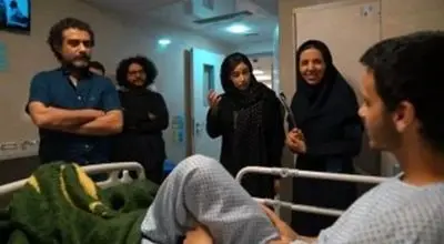 عیادت برخی از هنرمندان از مجروحین جنگ رمضان/ ویدئو