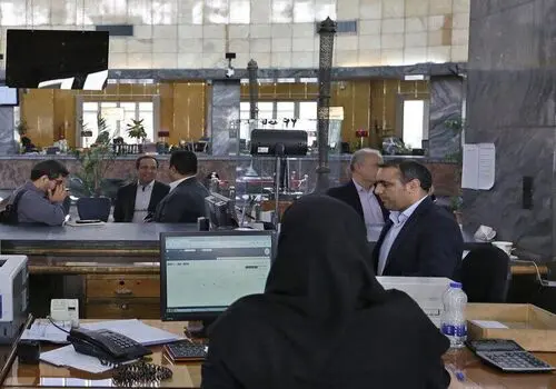 دریافت پول نقد از خودپرداز بانک ها، دغدغه این روزهای مردم
