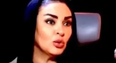 زیبا بروفه: ممنوع‌الکار شدم چون همسرم را سر سفره عقد بوسیدم