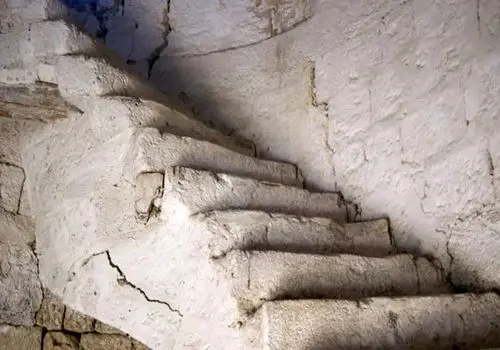 کشف تصادفی یک پلکان رومی متعلق به ۲,۰۰۰ سال 