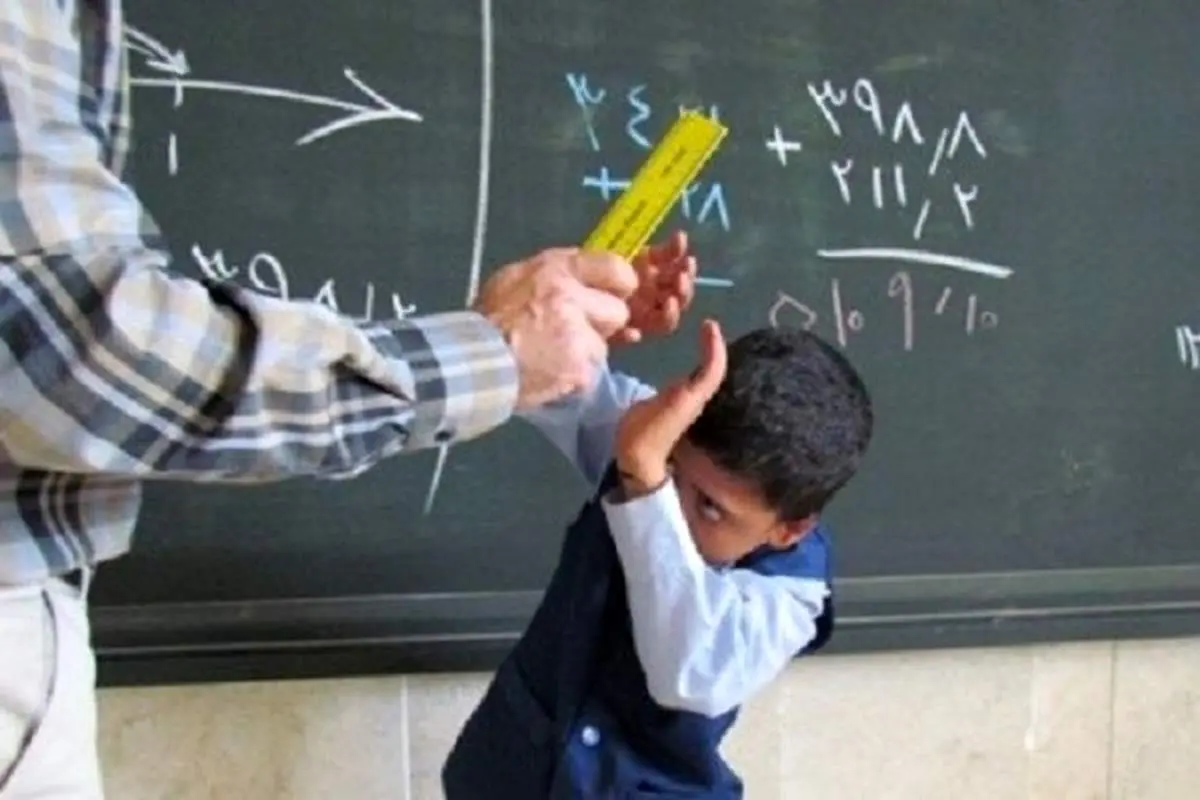تصویر صورت کتکخورده یک دانش آموز دبستانی خبرساز شد+عکس