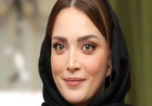 لباس عروس با الهام از کیت میدلتون؟ هالی رمزی جزئیاتی از مراسم کریسمسی‌اش فاش کرد!+ تصاویر