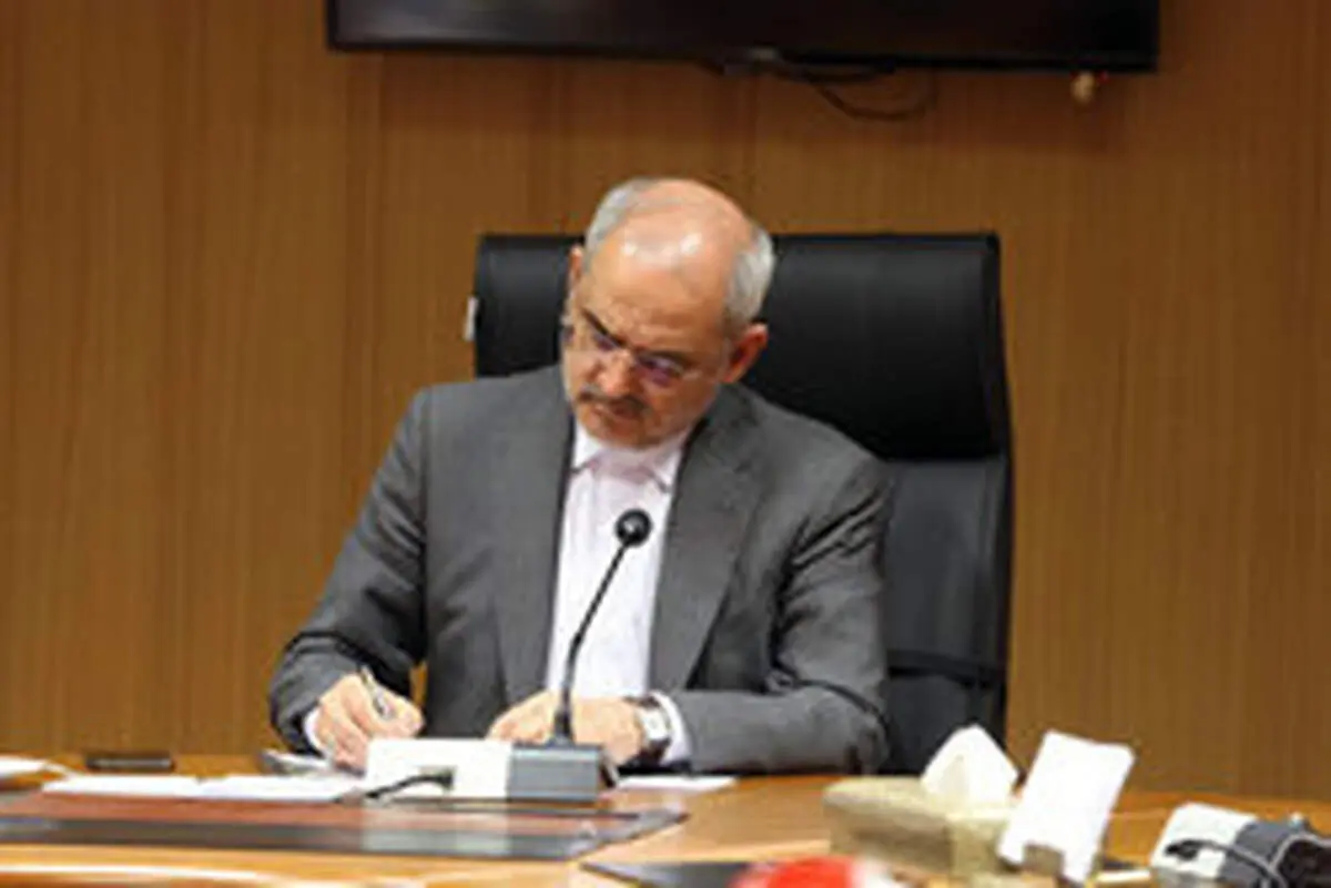حاجی میرزایی: دانش آموزان آسیب دیده آتش سوزی مدرسه شهید رحیمی استان فارس معلمان همان مدرسه شدند