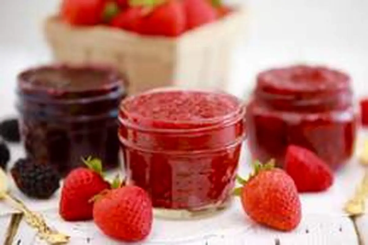 طرز تهیه مارمالاد توت فرنگی