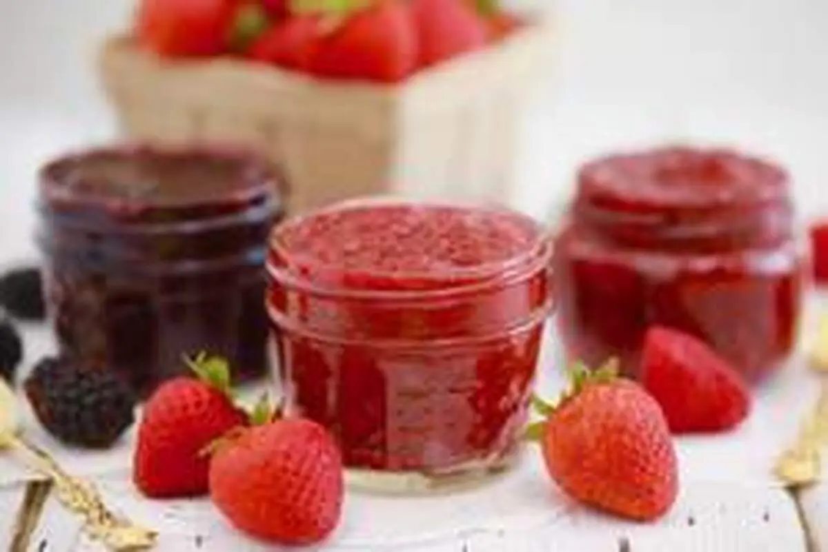 طرز تهیه مارمالاد توت فرنگی