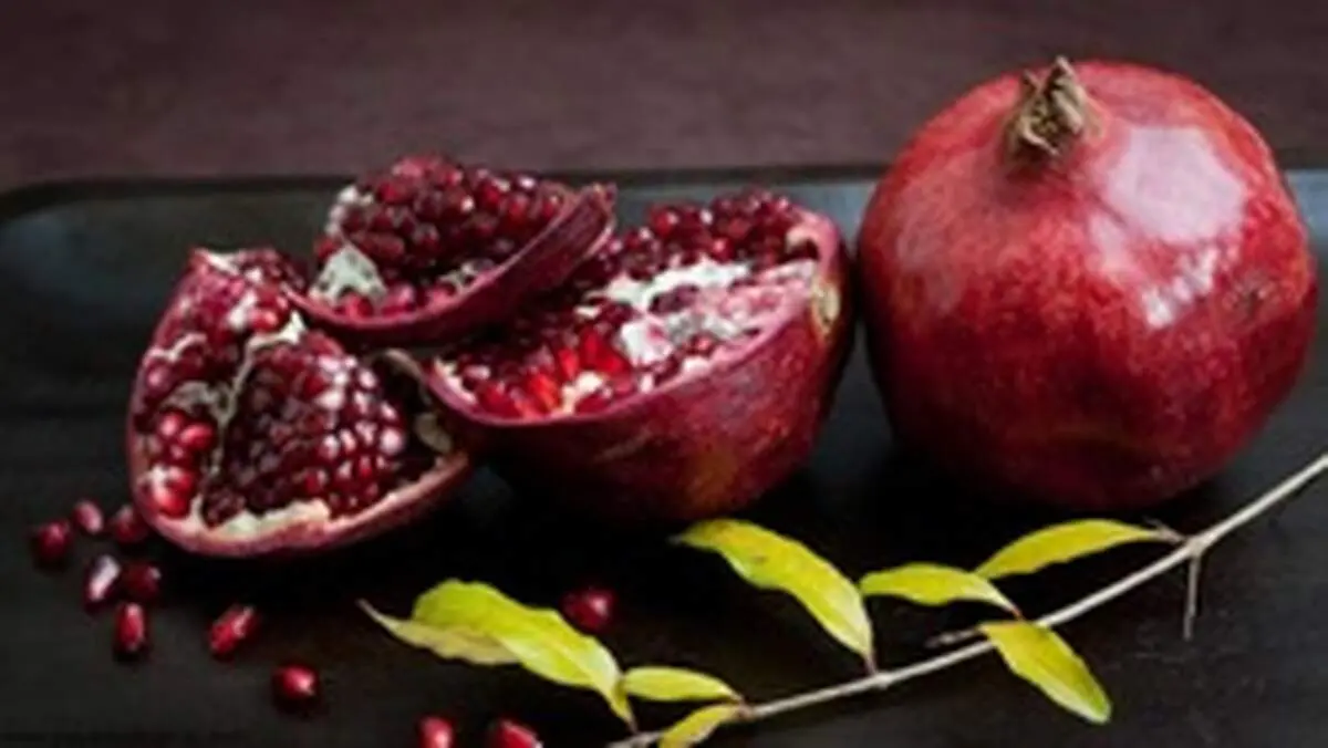 خواص انار برای درمان سرطان و جلوگیری از پیری