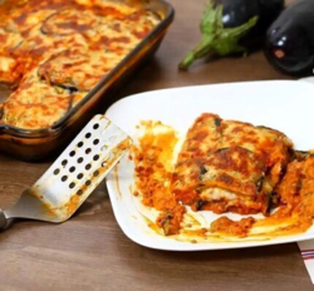 طرز تهیه گراتن بادمجان + فیلم