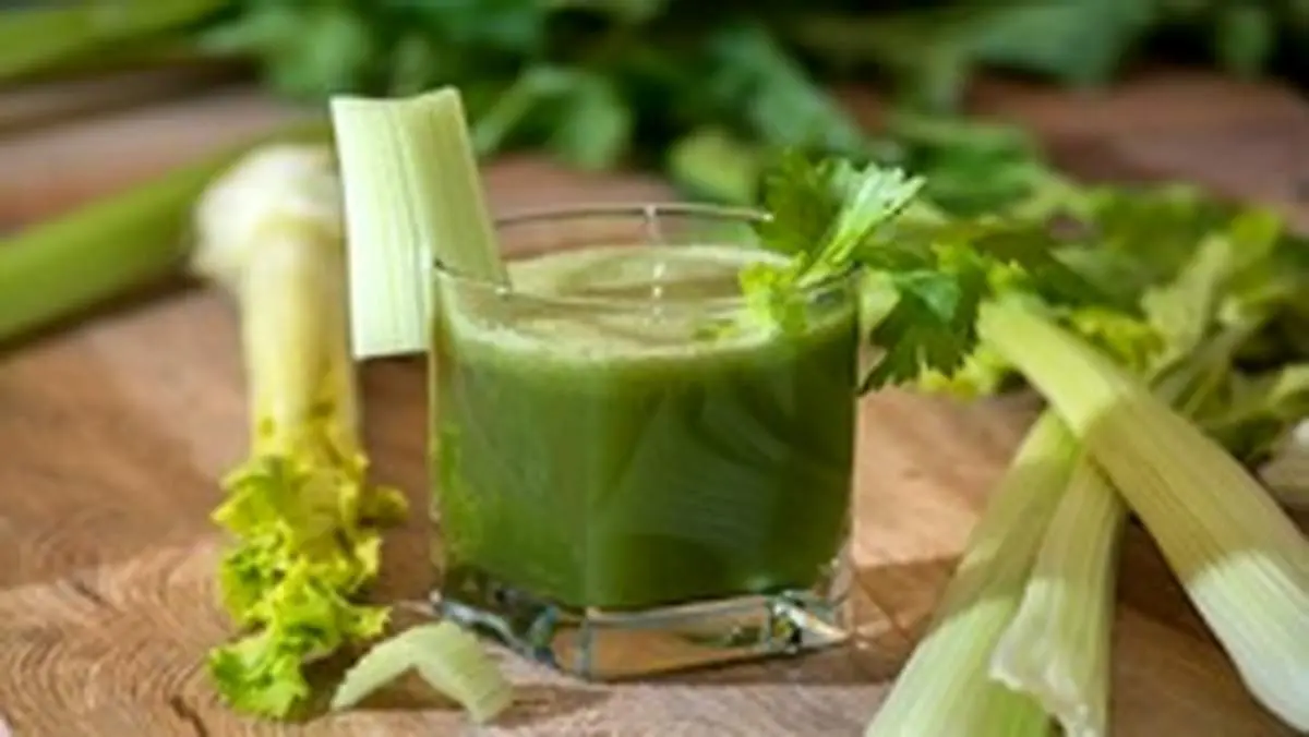 چه کسانی نباید کرفس بخورند؟