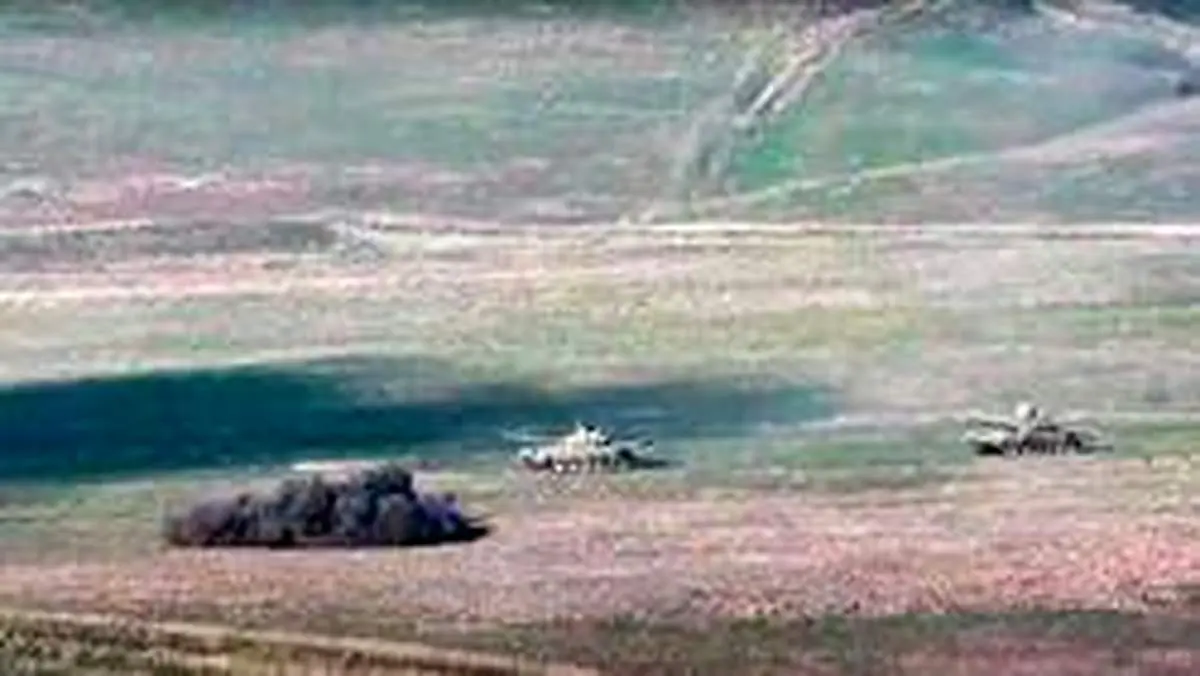 دست‌کم ۱۶ کشته حاصل درگیری‌های خونین قره‌باغ؛ راکت‌ جنگ در خاک ایران